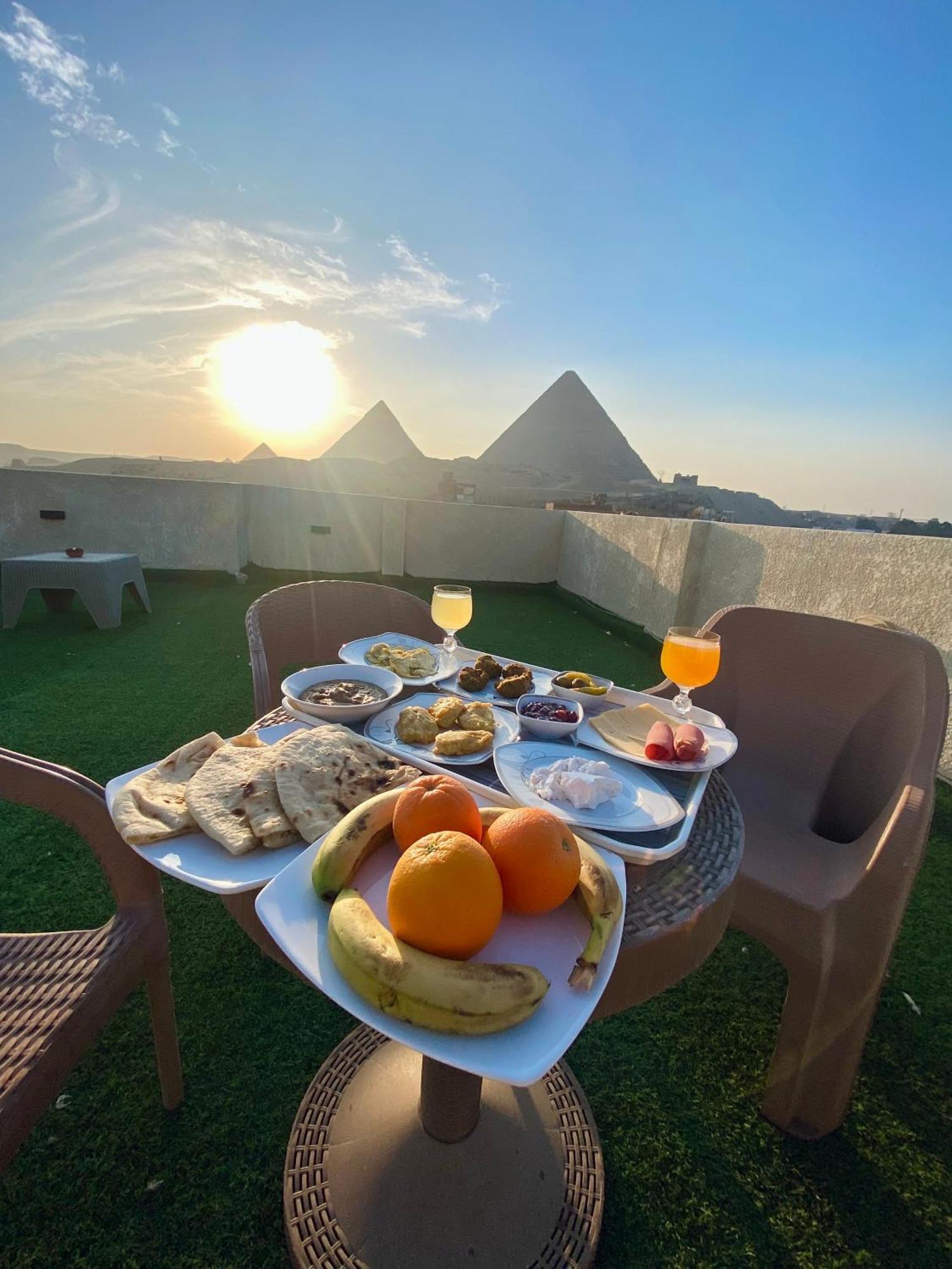 Isis Pyramids View Inn Kafrat al Jabal Exterior photo