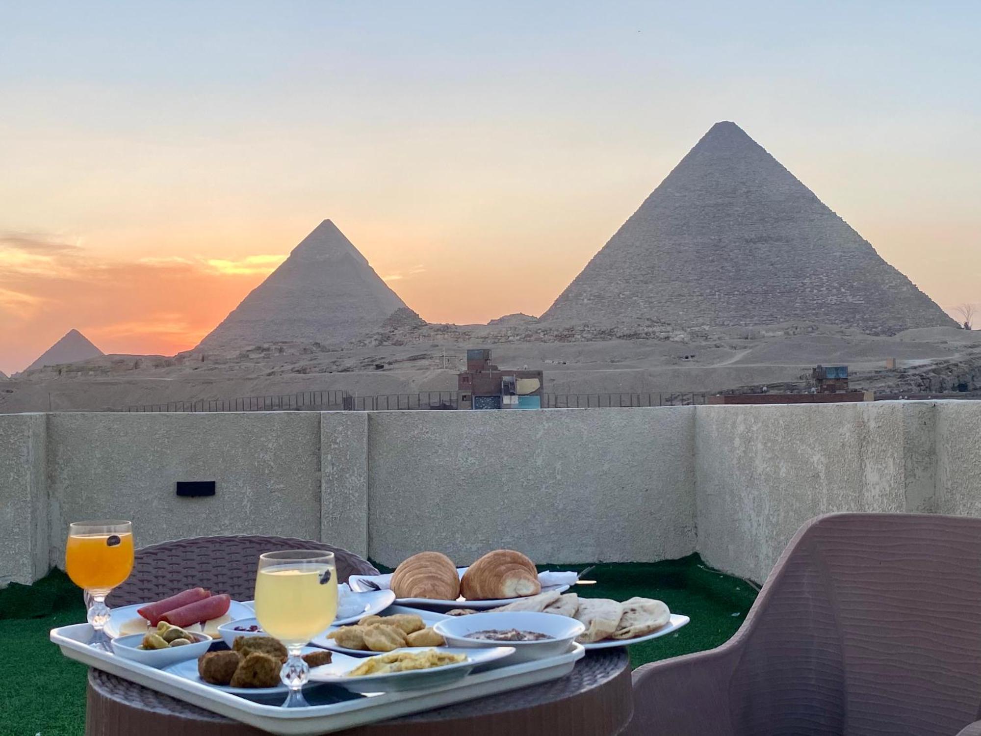 Isis Pyramids View Inn Kafrat al Jabal Exterior photo
